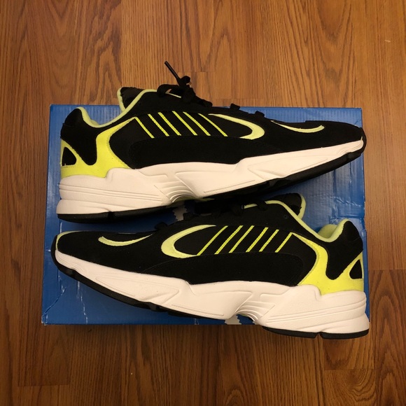 Adidas Yung-1 “Black Hi-Res Yellow” - Picture 1 of 7